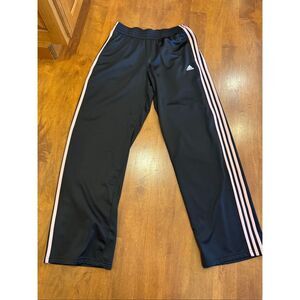 Women’s Adidas joggers size medium